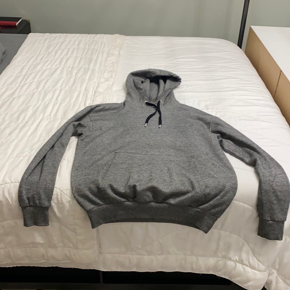 H&M men’s relaxed-fit gray marled hoodie in cotton-blend fabric. Small. Like new